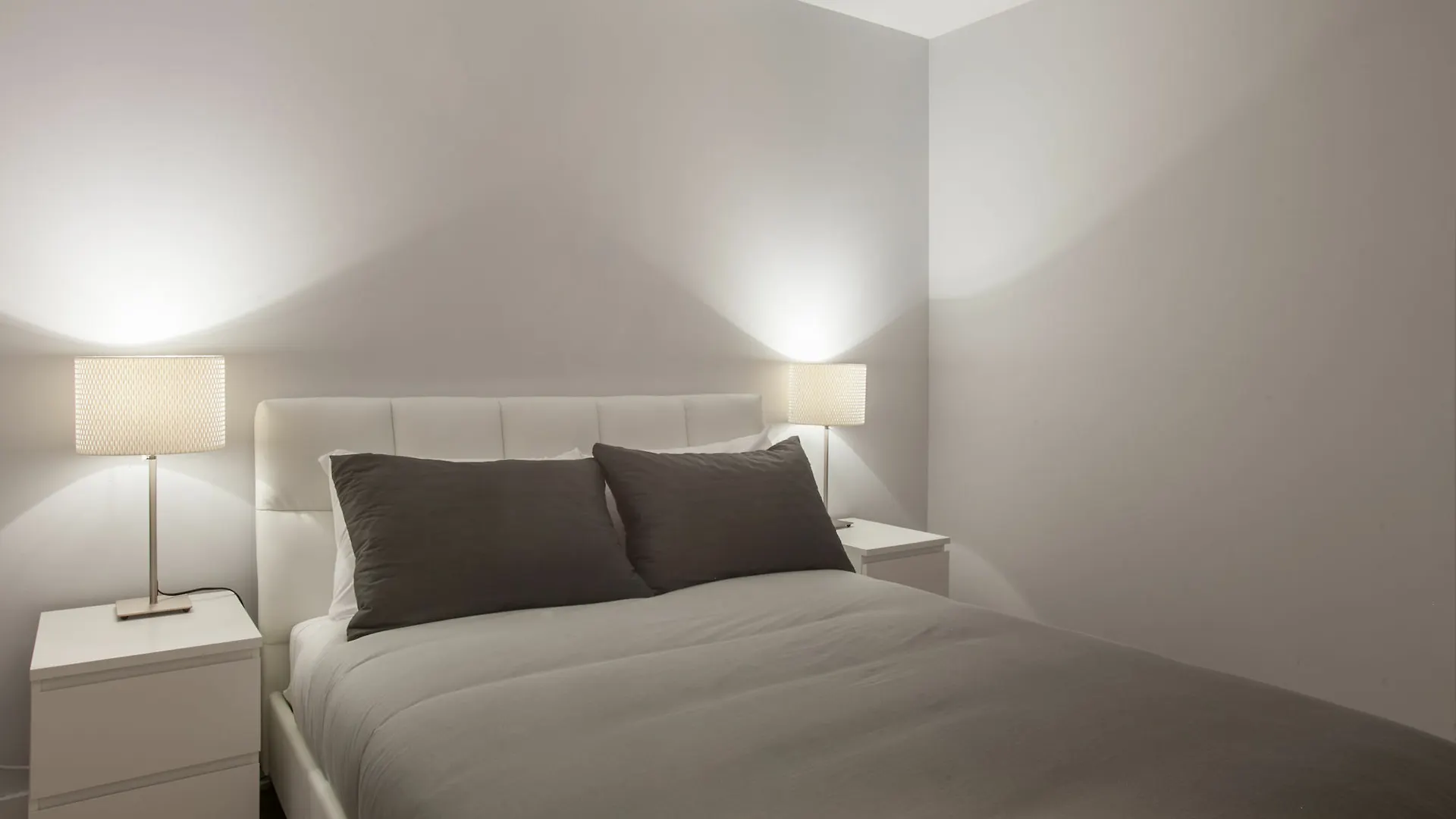 Lmvr - The Park Apartment Montreal 0*,